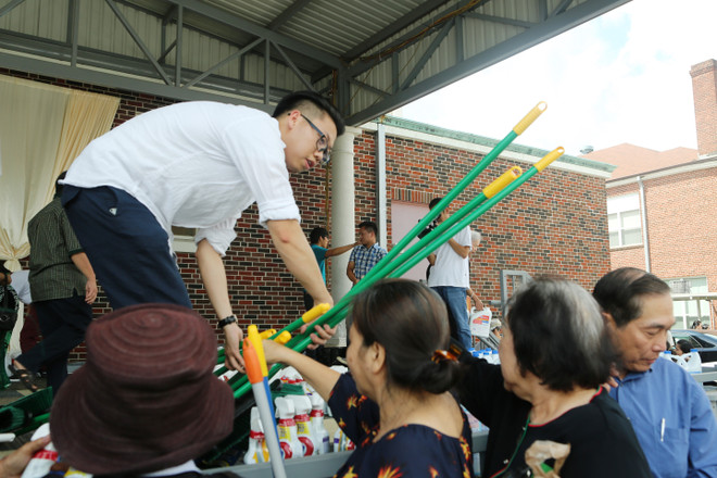 Hơn 50% người Mỹ gốc Việt ở Baton Rouge thiệt hại nặng sau trận lụt ảnh 2