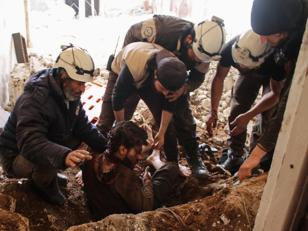 G7 sẽ đề nghị Nga ngừng "hành động đạo đức giả" ở Syria ảnh 1