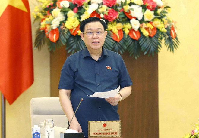 Chủ tịch Quốc hội Vương Đình Huệ phát biểu. (Ảnh: Doãn Tấn/TTXVN) Rút ngắn thời gian họp, bảo đảm an toàn kỳ họp đầu Quốc hội khóa XV ảnh 1