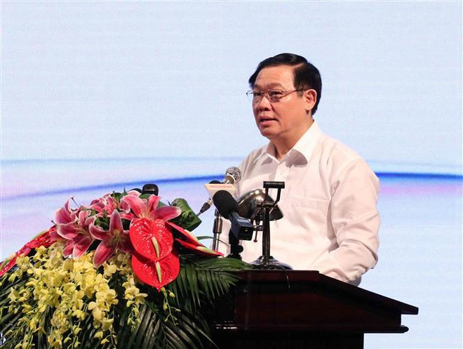 Phó Thủ tướng Vương Đình Huệ. (Ảnh: Văn Điệp/TTXVN) Phó Thủ tướng Vương Đình Huệ: Giám sát nợ nước ngoài của doanh nghiệp ảnh 1