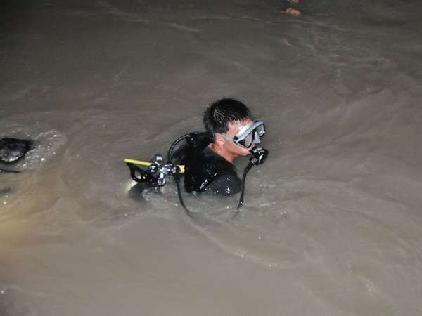 Đắk Nông: Băng suối giữa lũ lớn, một người bị nước cuốn trôi ảnh 1