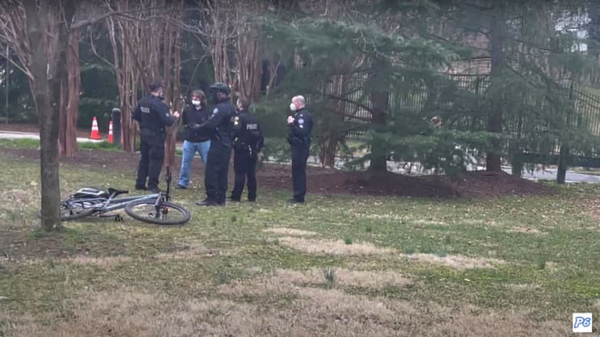 Mỹ bắt một đối tượng có vũ khí gần dinh thự của Phó Tổng thống ảnh 1