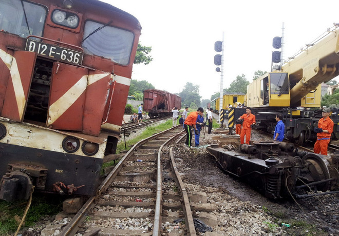 [Photo] Tai nạn đường sắt tại Thái Nguyên, đường ray biến dạng ảnh 2