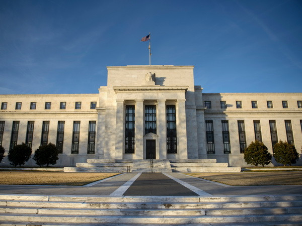 CPI không tăng có thể tác động tới lộ trình nâng lãi suất của Fed ảnh 1