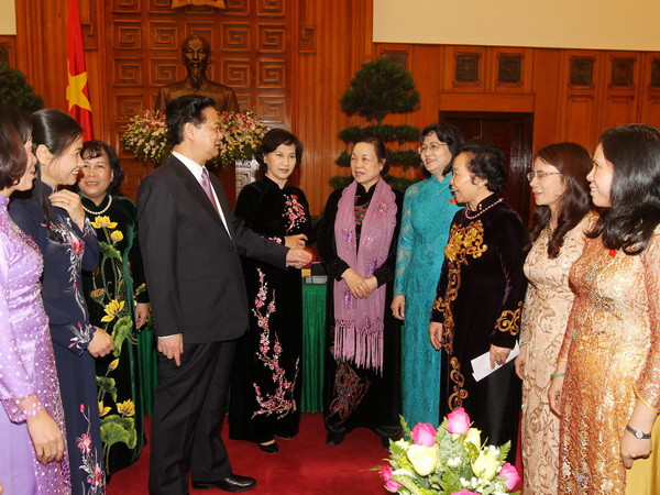 Tăng nữ tham gia ứng cử, trúng cử vào các cơ quan dân cử ảnh 1