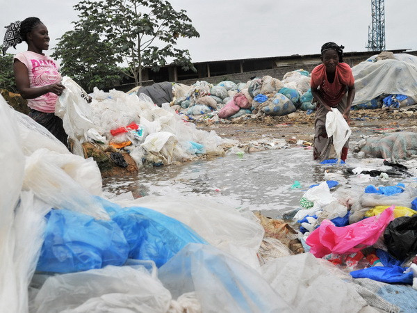 Tội phạm môi trường gây thiệt hại hàng trăm tỷ USD mỗi năm ảnh 1