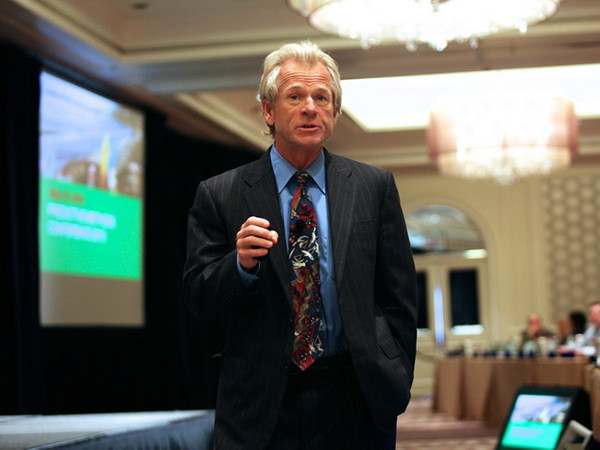 Nhà kinh tế học Peter Navarro sẽ làm Giám đốc Hội đồng Thương mại quốc gia của Nhà Trắng. (Nguồn: The New York Times/TTXVN) Trung Quốc cảnh báo đối đầu với Mỹ sau khi ông Trump chọn cố vấn ảnh 1