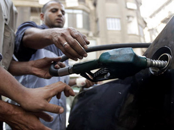 Ai Cập chuẩn bị tăng giá bán xăng dầu sau tám năm ảnh 1