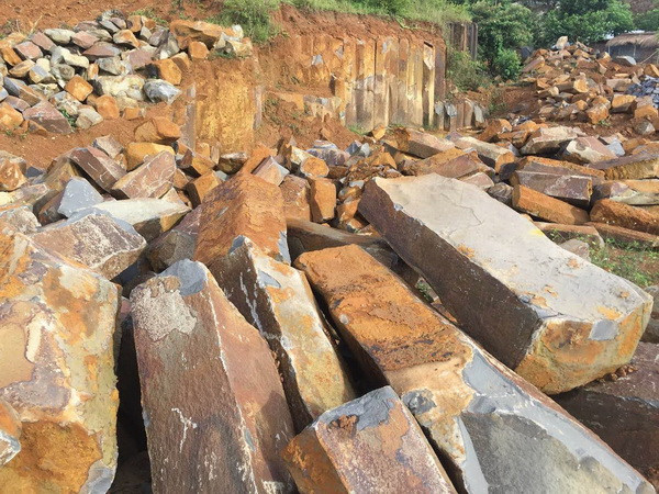 Mỏ đá trái phép cách trụ sở UBND hơn 1km, lãnh đạo không hay biết ảnh 3