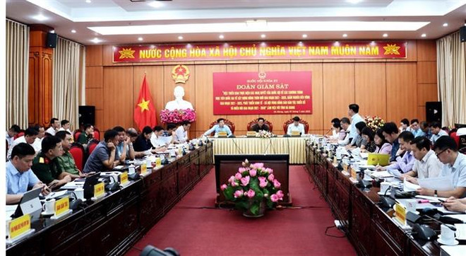 Phó Chủ tịch Quốc hội Trần Quang Phương làm việc tại Hà Giang ảnh 2