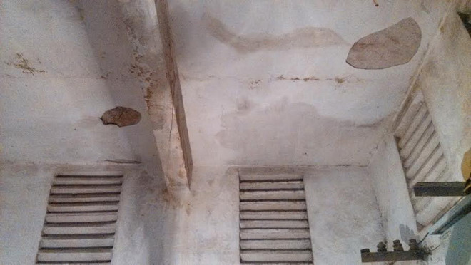 Hà Nội: Nổ bốt điện, hàng trăm hộ dân mất điện nhiều giờ ảnh 1