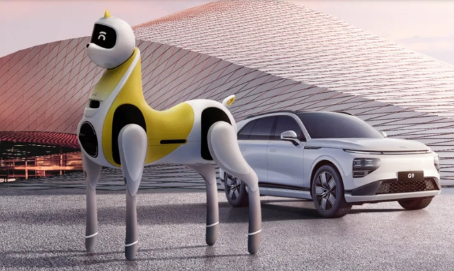 Hình ảnh mô phỏng kỳ lân máy của Xpeng Robotics. (Nguồn: Yahoo News) Công ty Trung Quốc chế kỳ lân máy có thể chở và tương tác với người ảnh 1