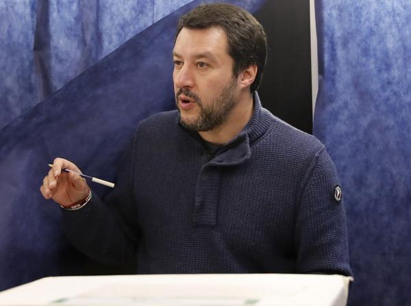 Lãnh đạo phe cánh hữu Italy, ông Matteo Salvini. (Nguồn: THX/TTXVN) Italy: Mỹ đừng nên trông chờ sự ủng hộ đặc biệt từ phe cánh hữu ảnh 1