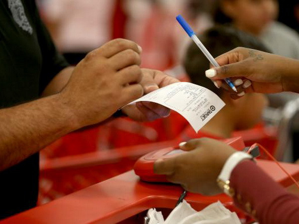 Tin tặc đánh cắp dữ liệu 70 triệu khách hàng của Target ảnh 1