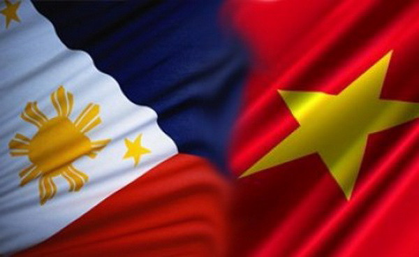 Tham khảo Chính trị Việt Nam và Philippines lần thứ nhất ảnh 1