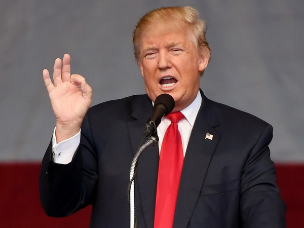 Ông Trump ủng hộ quyền sở hữu súng đạn, hôn nhân đồng tính ảnh 1