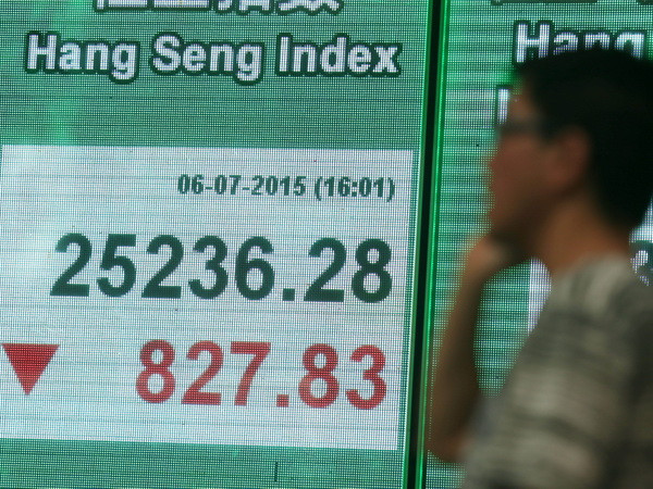 Chứng khoán châu Á lao đao sau cuộc bỏ phiếu tại Hy Lạp ảnh 1