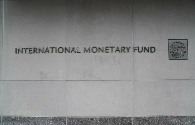 Báo động nền kinh tế toàn cầu đứng bên bờ vực suy thoái ảnh 2