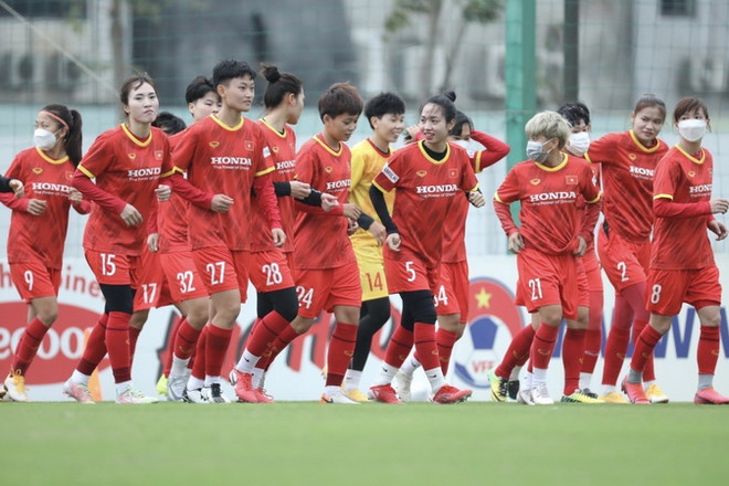 SEA Games 31: Chốt danh sách tuyển nữ quốc gia đi tập huấn ở Hàn Quốc ảnh 1