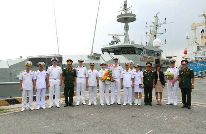 Tàu Hải quân Australia cập cảng Thành phố Hồ Chí Minh ảnh 2