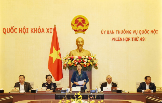 Bế mạc Phiên họp thứ 49 của Ủy ban Thường vụ Quốc hội ảnh 1