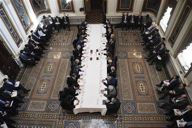 Mỹ, Trung Quốc quyết định kéo dài thời gian đàm phán thương mại ảnh 1