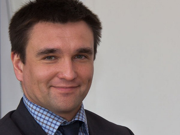 Ukraine vừa bổ nhiệm ngoại trưởng và tổng công tố viên mới ảnh 1