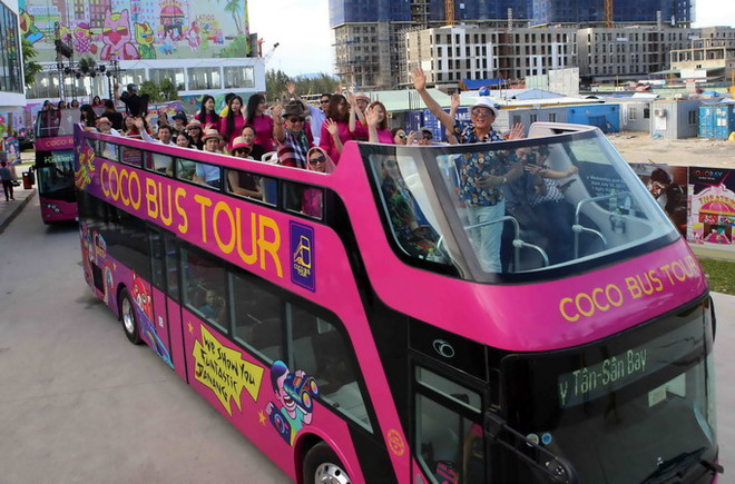 Đà Nẵng đưa xe buýt 2 tầng mui trần Coco Bus Tour vào hoạt động ảnh 2