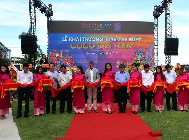 Đà Nẵng đưa xe buýt 2 tầng mui trần Coco Bus Tour vào hoạt động ảnh 1