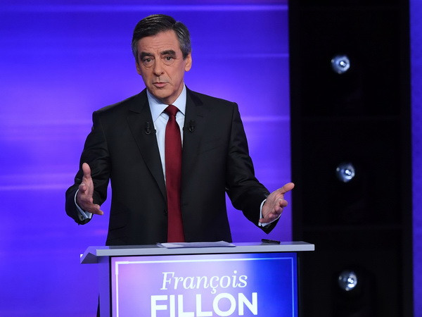 Bầu cử Pháp: Ứng cử viên sáng giá của cánh hữu bị điều tra ảnh 1