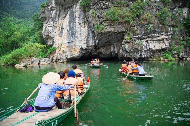 Bí kíp đi du lịch ở Ninh Bình giữa “mùa vàng” Tam Cốc ảnh 12