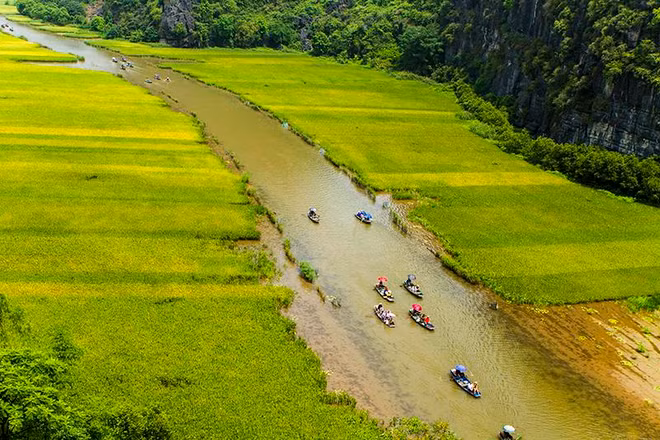 Bí kíp đi du lịch ở Ninh Bình giữa “mùa vàng” Tam Cốc ảnh 13