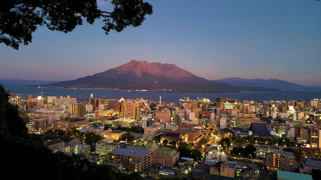 Việt Nam xúc tiến hợp tác kinh tế với vùng Kyushu của Nhật Bản ảnh 1