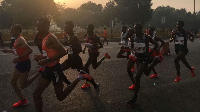 Sóng radio tần số siêu cao giảm ô nhiễm tại Giải chạy New Delhi 2018 ảnh 1