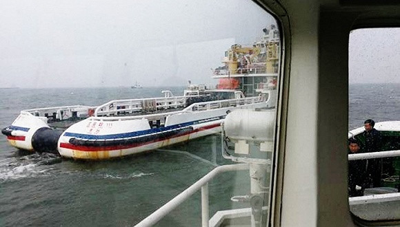 Hơn 10 người mất tích do bị chìm phà chở cát tại Trung Quốc ảnh 1