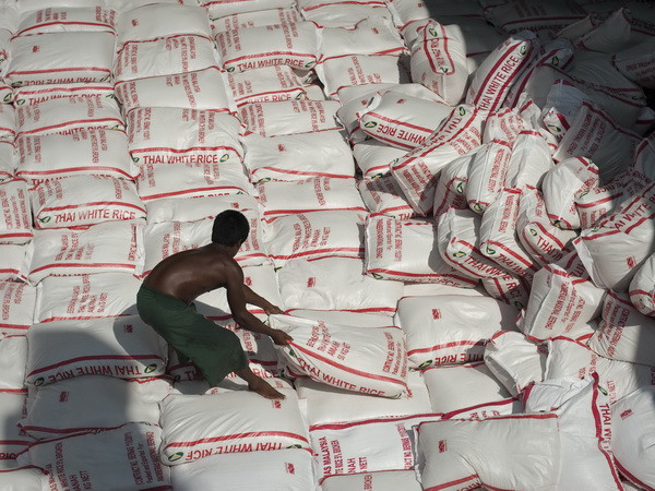 Cựu Bộ trưởng Thương mại Thái bị tố giả mạo hợp đồng bán gạo ảnh 1