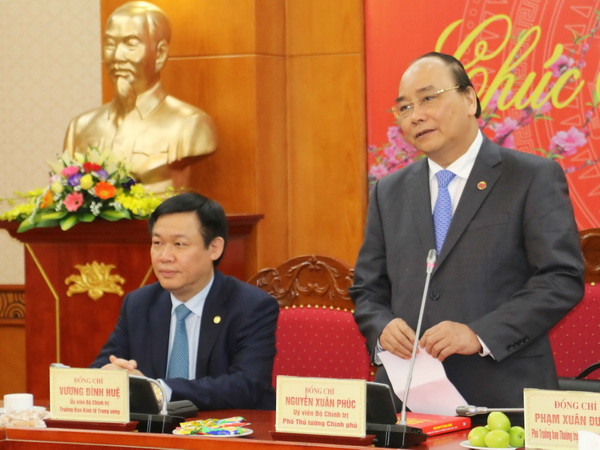 Phó Thủ tướng Nguyễn Xuân Phúc làm việc với Ban Kinh tế Trung ương ảnh 1