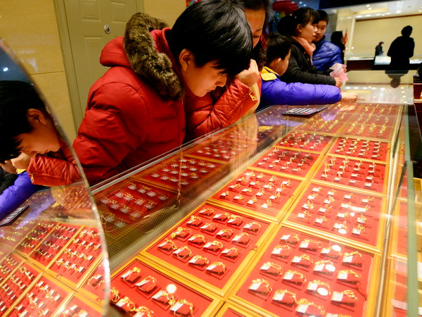 Giá vàng tăng do cơ hội Fed tăng lãi suất không nhiều ảnh 1