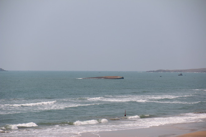 Bình Thuận: Lên phương án trục vớt tàu chìm ở vùng biển Mũi Né ảnh 1