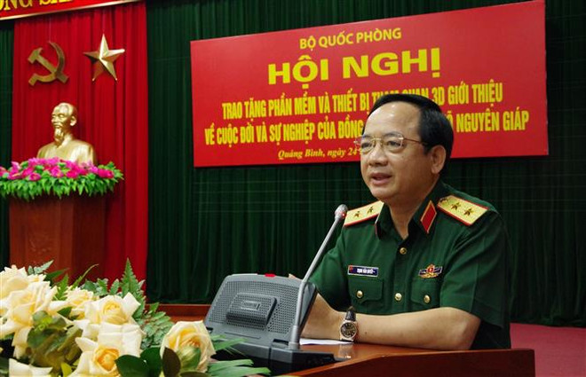 Tặng thiết bị và phần mềm tham quan 3D về Đại tướng Võ Nguyên Giáp ảnh 2