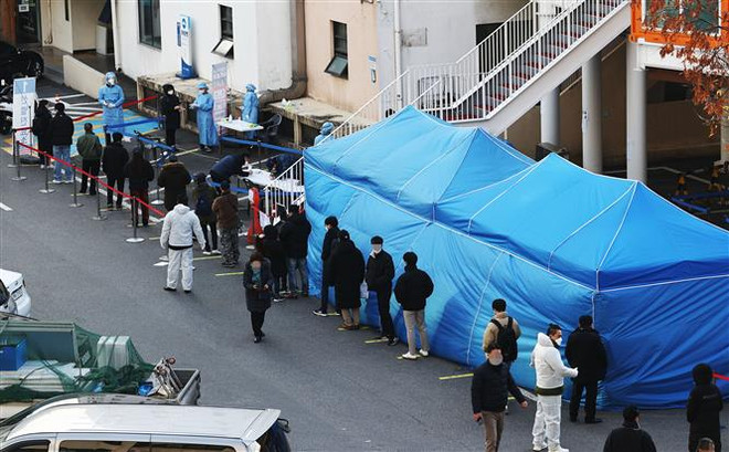 Thủ tướng Hàn Quốc cảnh báo khả năng tái bùng phát dịch trên toàn quốc ảnh 2