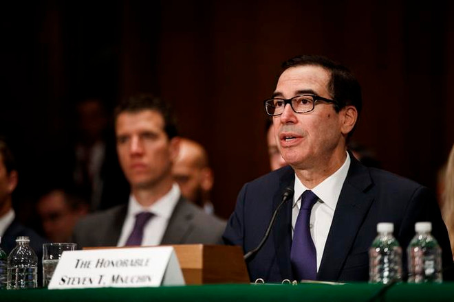 Bộ trưởng Tài chính Mỹ Steven Mnuchin - bên phải. (Ảnh: THX/TTXVN) Mỹ-Trung nối lại đàm phán thương mại trong hai tuần tới ảnh 1