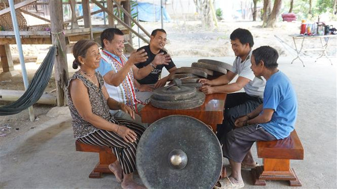 Hiệu quả từ chính sách đặc thù đối với đồng bào dân tộc Rơ Măm ảnh 5