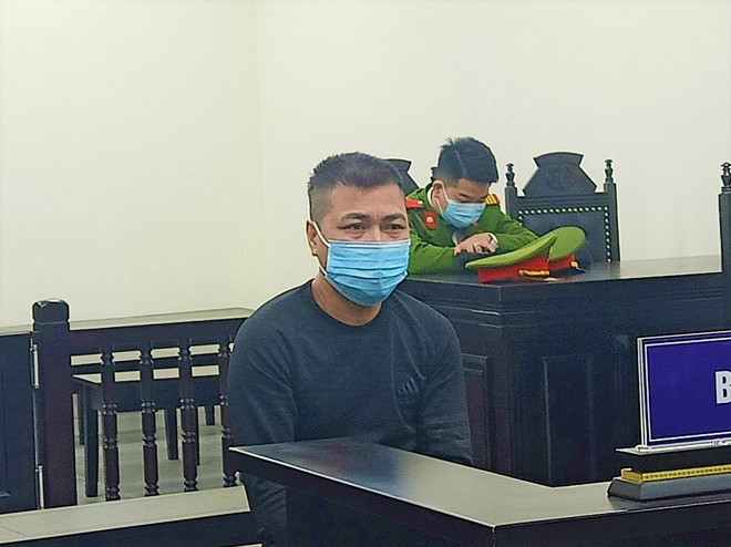 Bị cáo Nguyễn Tuấn Anh. Án phạt 20 năm tù cho đối tượng đổ xăng giết chết người tình ảnh 1