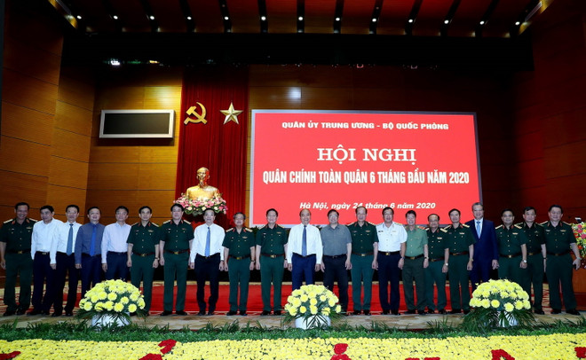 Thủ tướng dự và chỉ đạo Hội nghị Quân chính toàn quân 6 tháng đầu năm ảnh 1