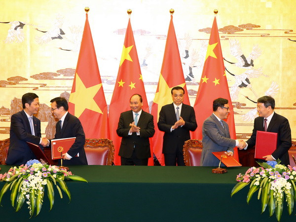 Thủ tướng Nguyễn Xuân Phúc hội đàm với Thủ tướng Trung Quốc ảnh 2