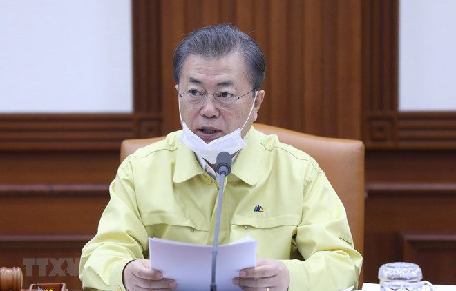 Dịch COVID-19 và suy giảm kinh tế: Cuộc chiến kép của Hàn Quốc ảnh 1