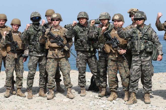 Tổng thống Trump: Không có lý do 'đổ tiền' cho tập trận chung Mỹ-Hàn ảnh 1