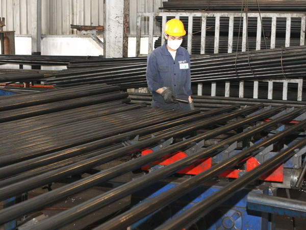 Mỹ áp thuế chống phá giá với ống thép không gỉ của Việt Nam ảnh 1