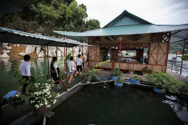 ttxvn_ho hoa binh.jpg